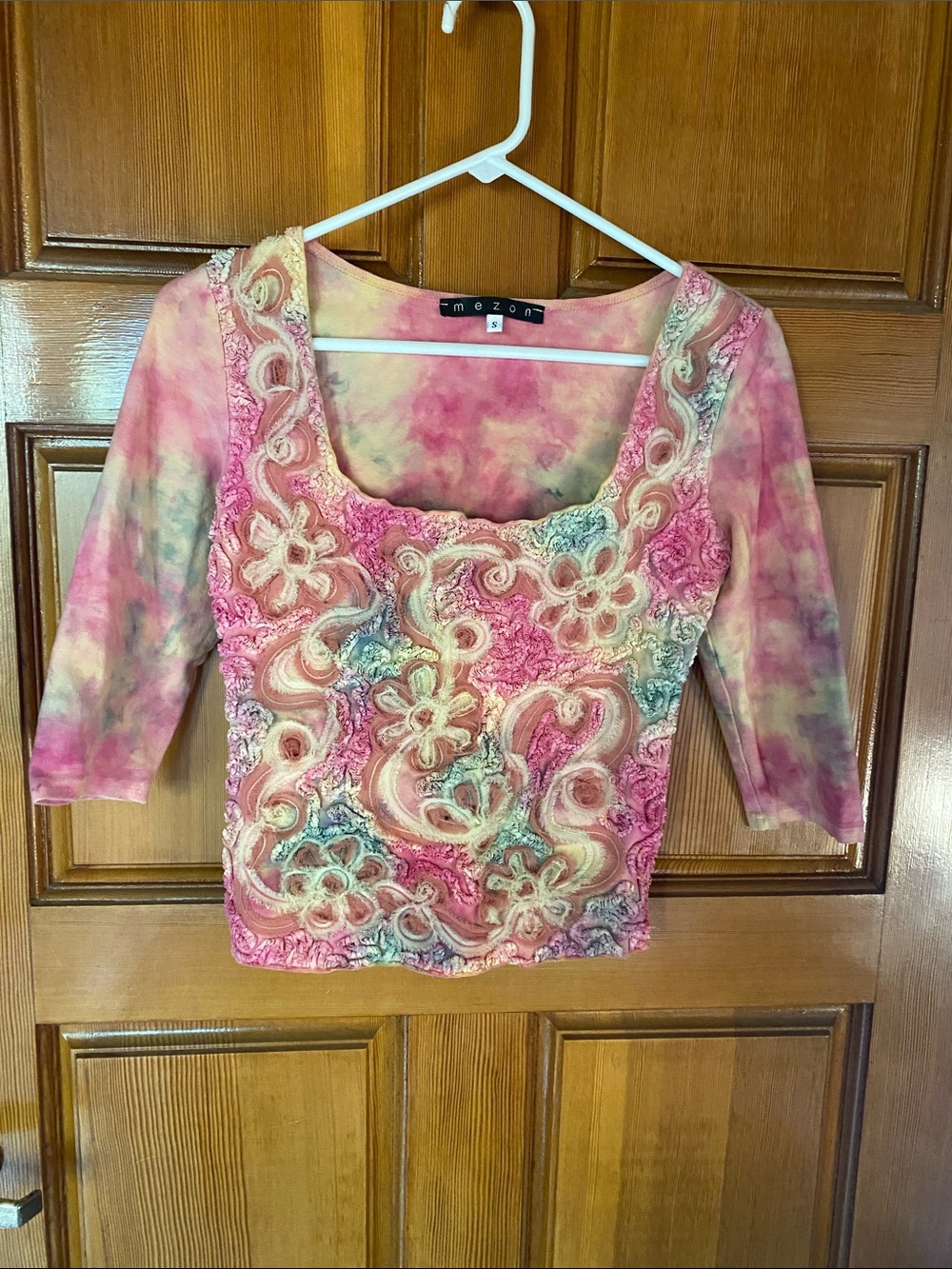 Mezon Pink Multicolor Floral Applique Scoop Neck Top
